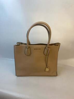 Michael Kors Mercer Medium Pebbled Leather Satchel Tote Bag in Tan